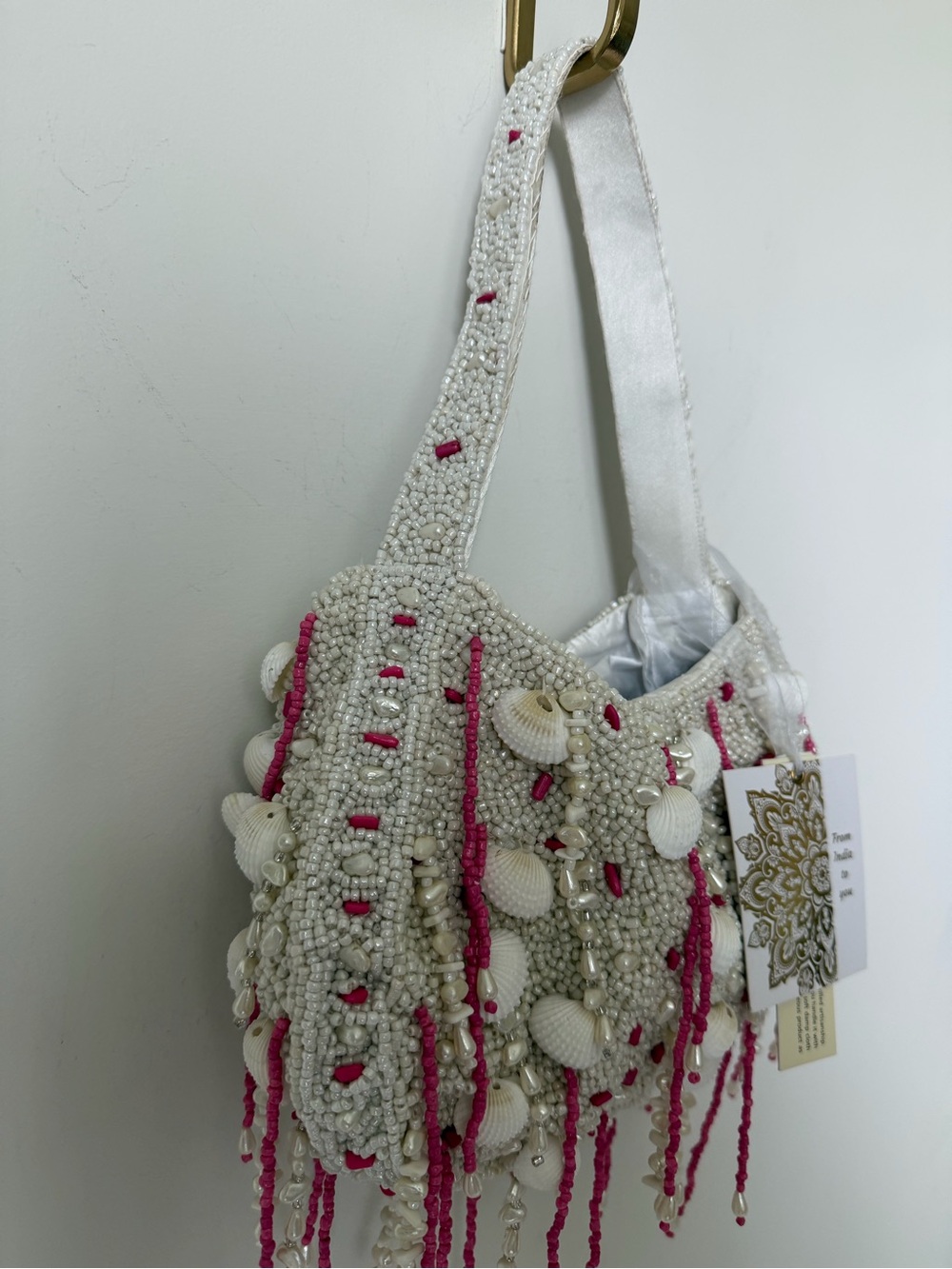 Beaded Seashell pink Fringe Shoulder Bag - Picture 3 of 6